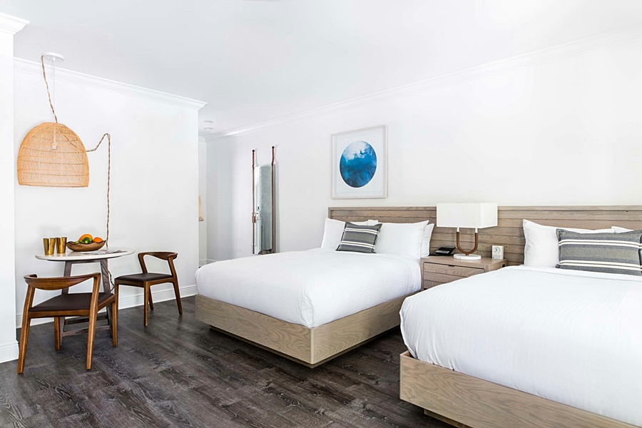 PARROT KEY HOTEL & VILLAS