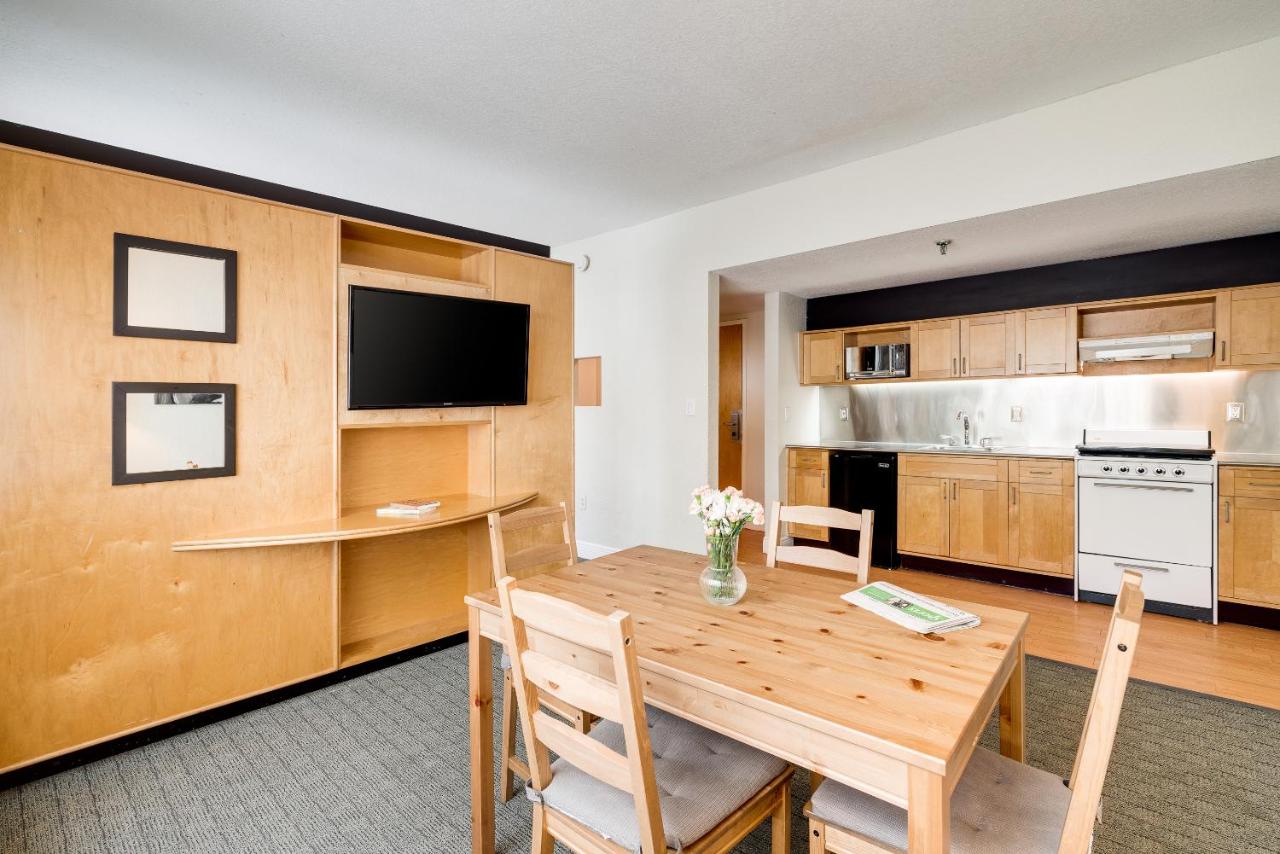 CREST HOTEL & SUITE GALLERY